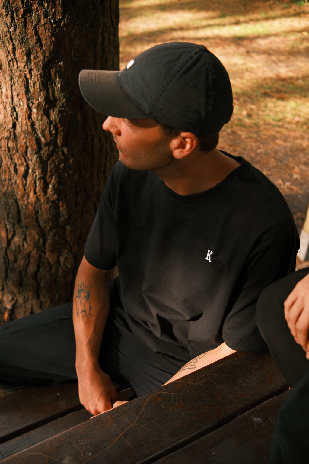 The Basic Tee - Black